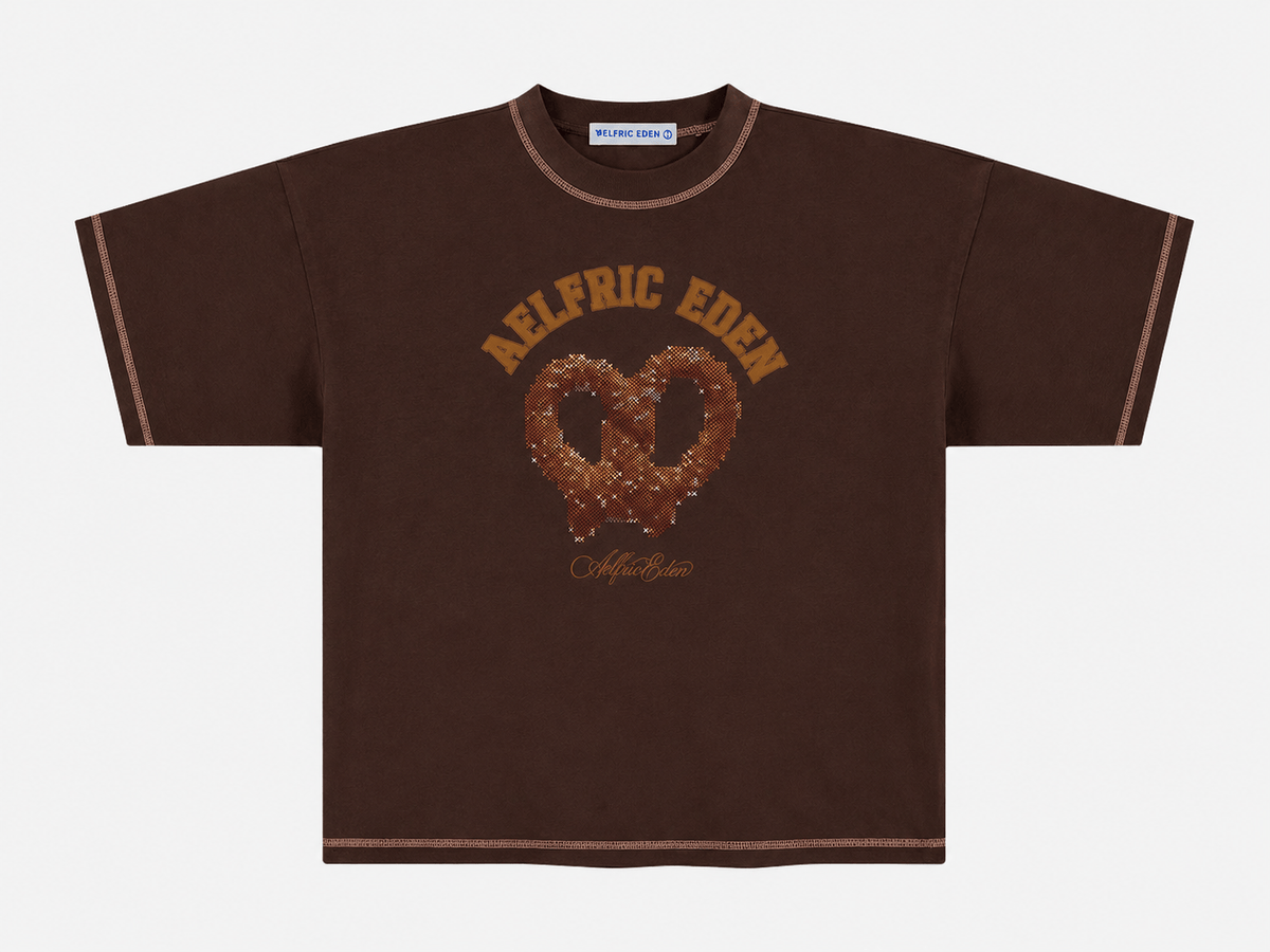 Offline link-Don’t delete-Aelfric Eden Pretzel Graphic Boxy Tee
