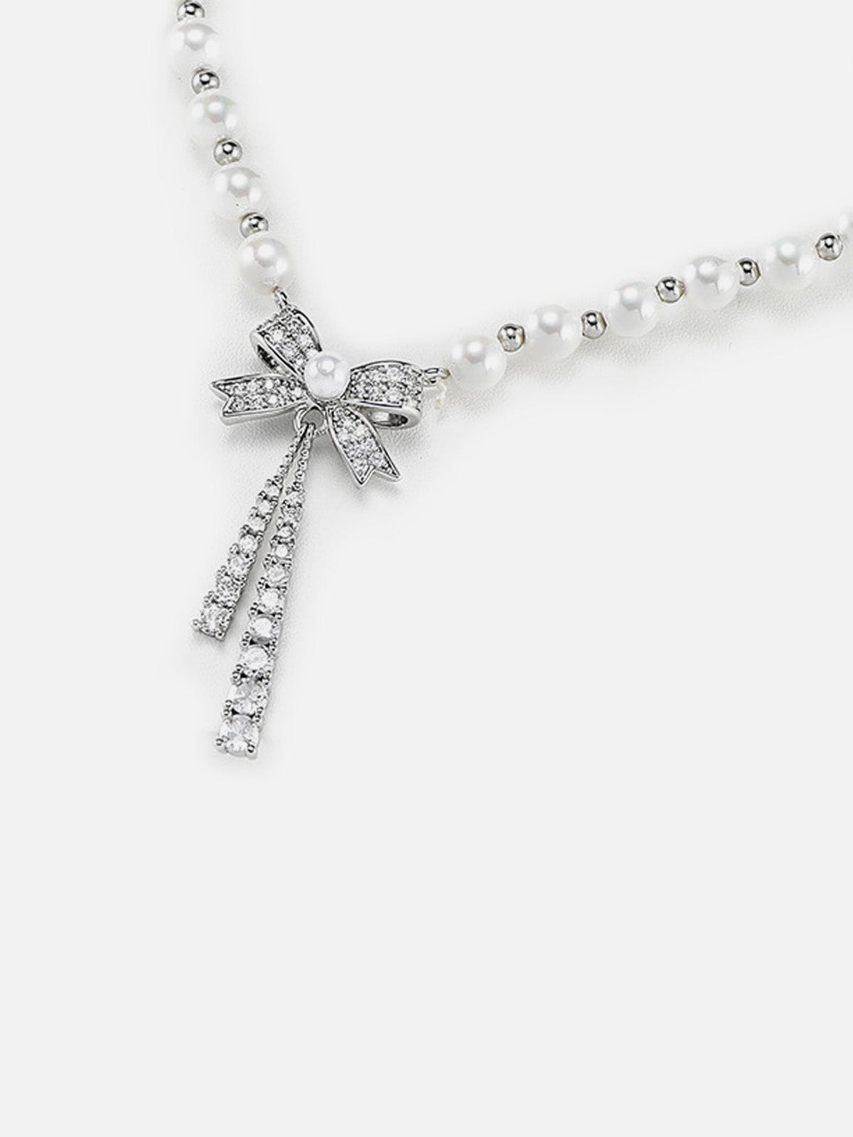 Aelfric Eden Bow Pearl Necklace