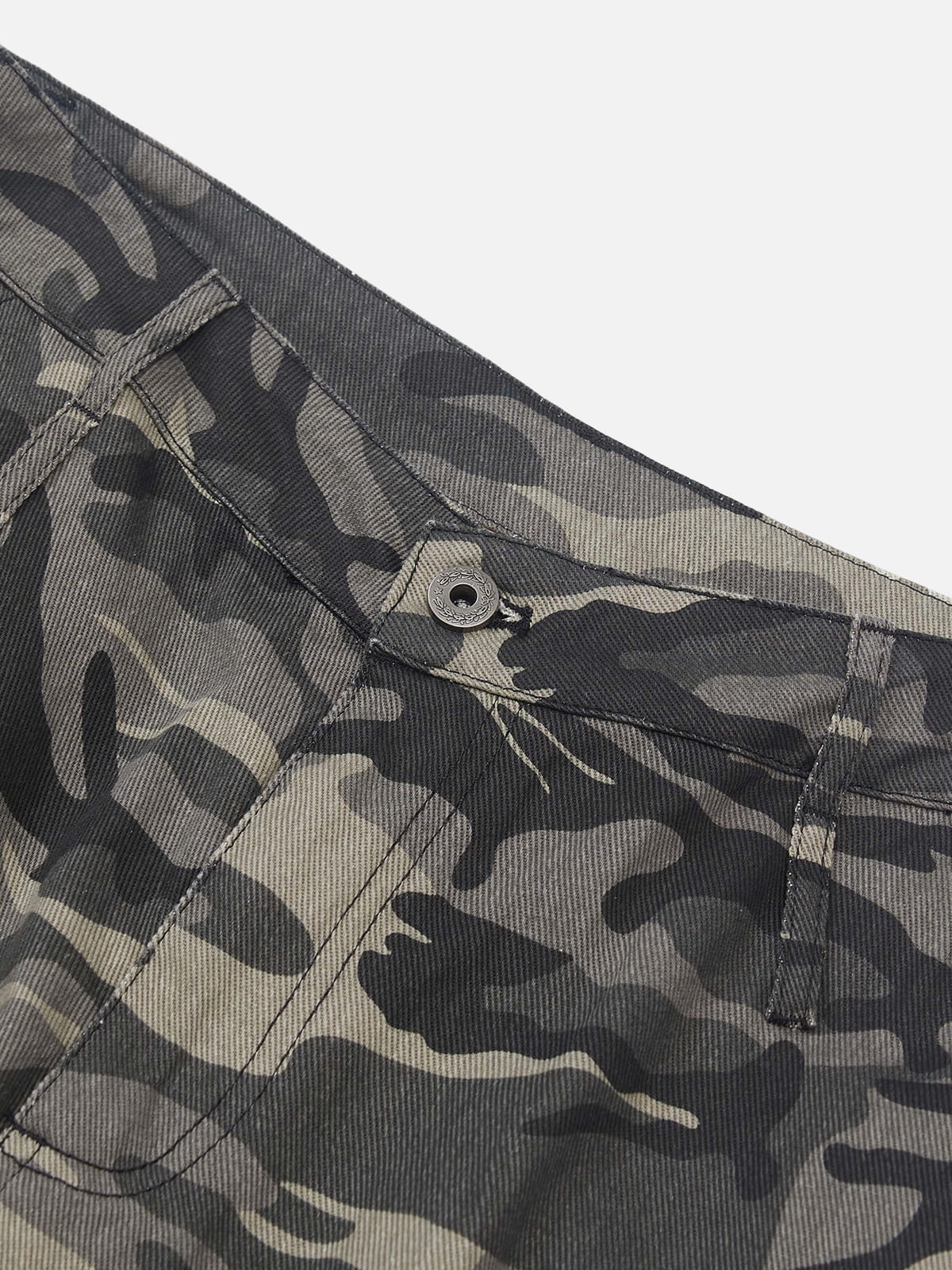 Aelfric Eden CAMO Barrel Longline Jorts