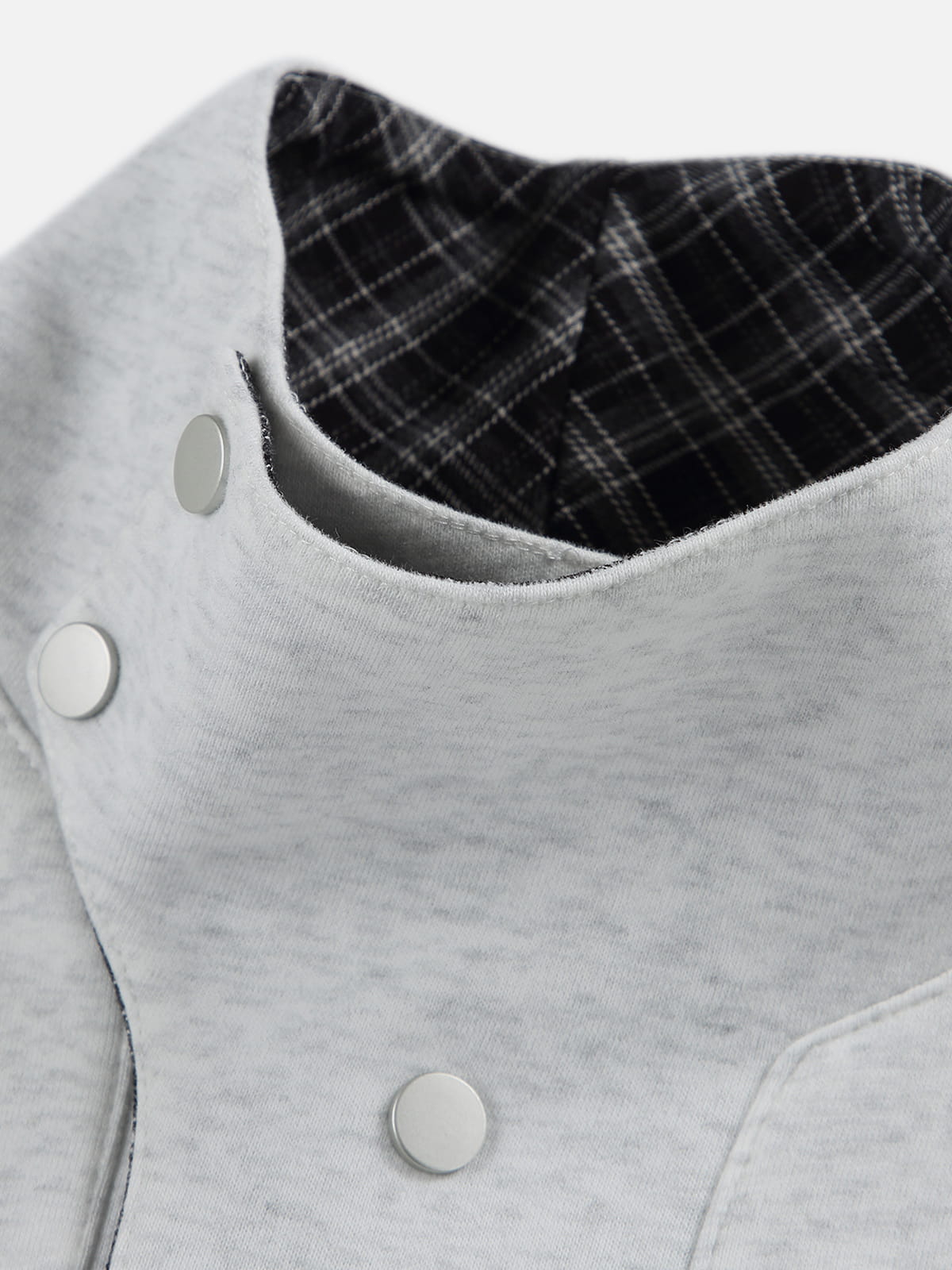 Aelfric Eden Boxy Botton Neck Sweatshirt