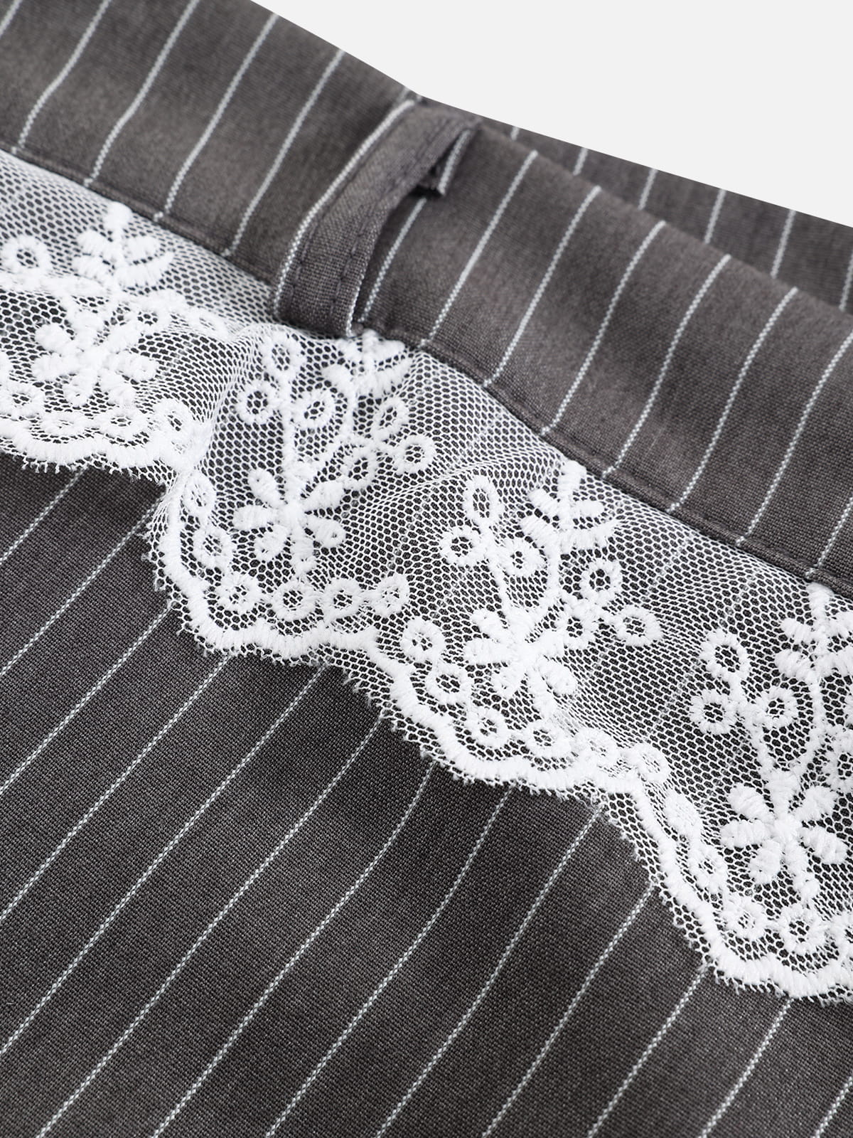 Aelfric Eden Lace Waistband Shorts