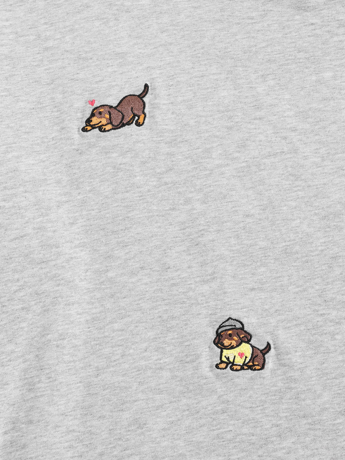 [Pre-Order] Aelfric Eden Dachshund Embroidery Off-The-Shoulder Tee