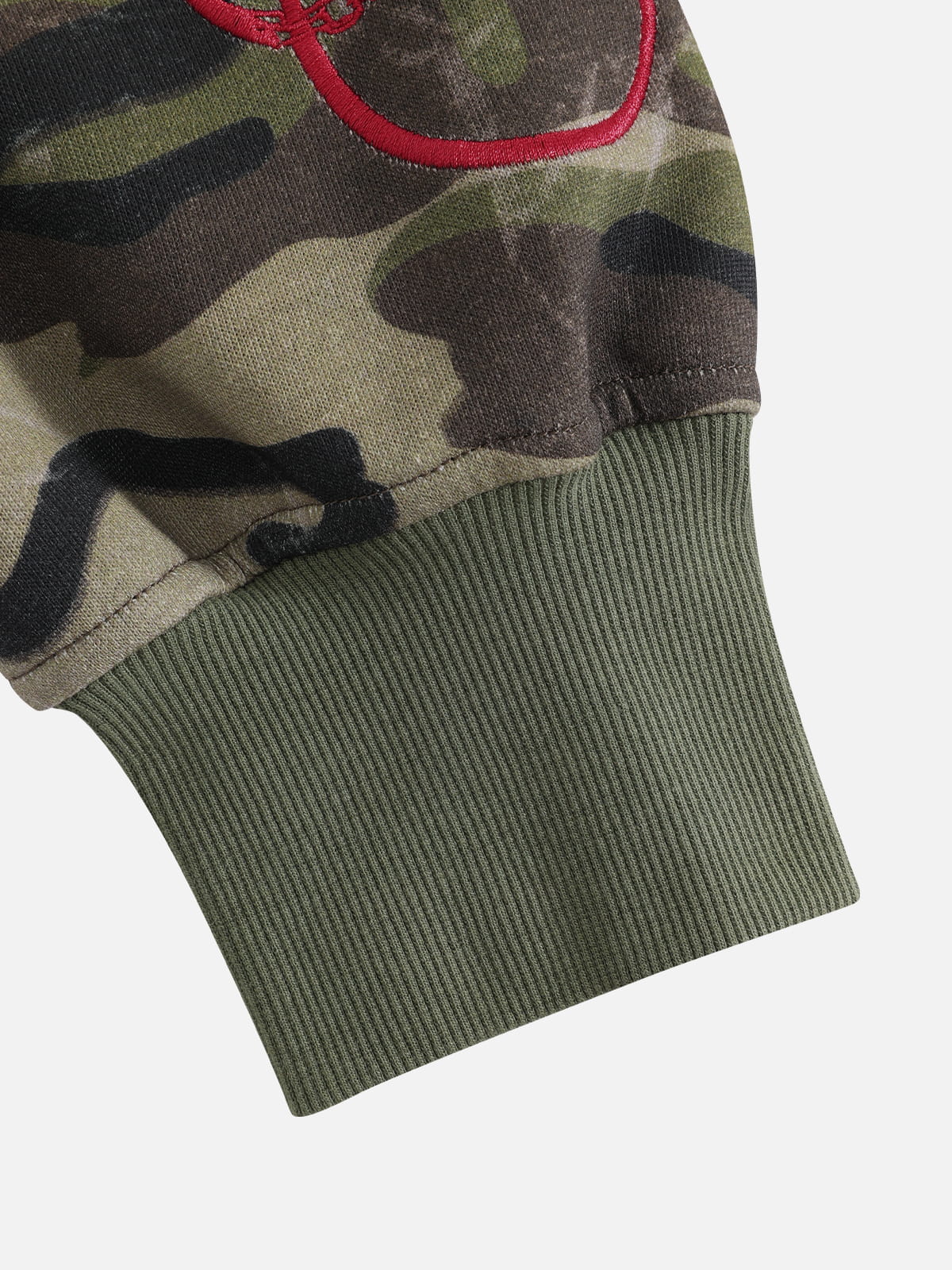 [Pre-Order] Aelfric Eden Cropped CAMO Zip Up Hoodie