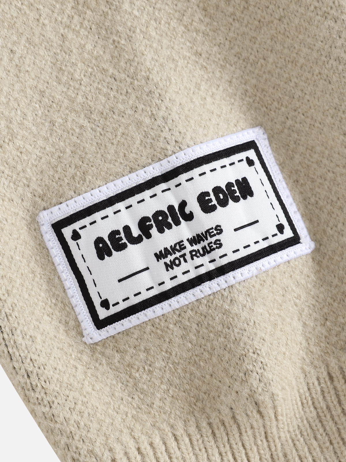 [Pre-Order] Aelfric Eden Boxy Dachshund Knit Pullover Hoodie