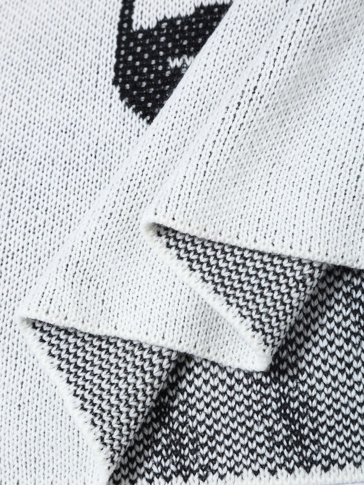 Aelfric Eden 77 V-Neck Knit